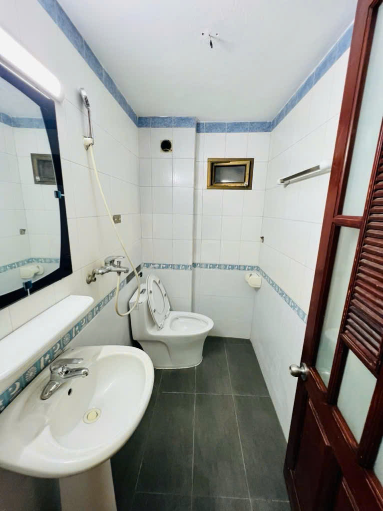 CẦN BÁN NHÀ Trung tâm thị trấn  Vân Đình, Hà Nội