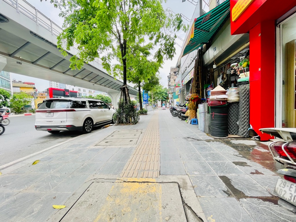 Bán nhà mặt phố Minh khai