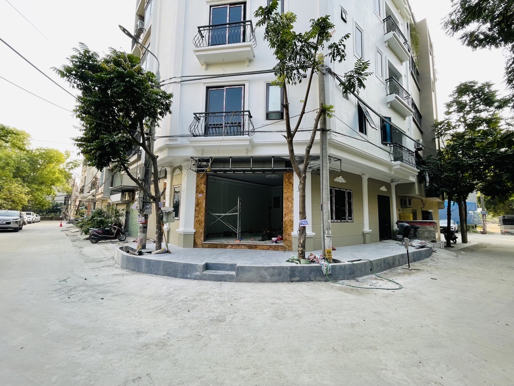 Nhà đẹp mới tinh ở Vân Canh - Hoài Đức chủ cần bán để sang An Khánh mua cho tiện với công việc