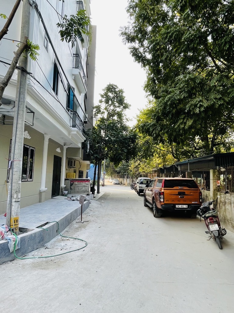 Nhà đẹp mới tinh ở Vân Canh - Hoài Đức chủ cần bán để sang An Khánh mua cho tiện với công việc