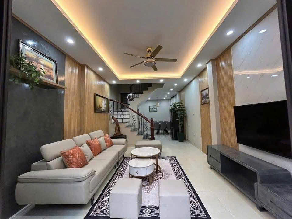 Chính chủ bán gấp nhà ngõ 268 Ngọc Thuỵ, Long Biên, 60m2, 4 tầng, cạnh công viên chỉ hơn 7 tỷ có TL mạnh.
