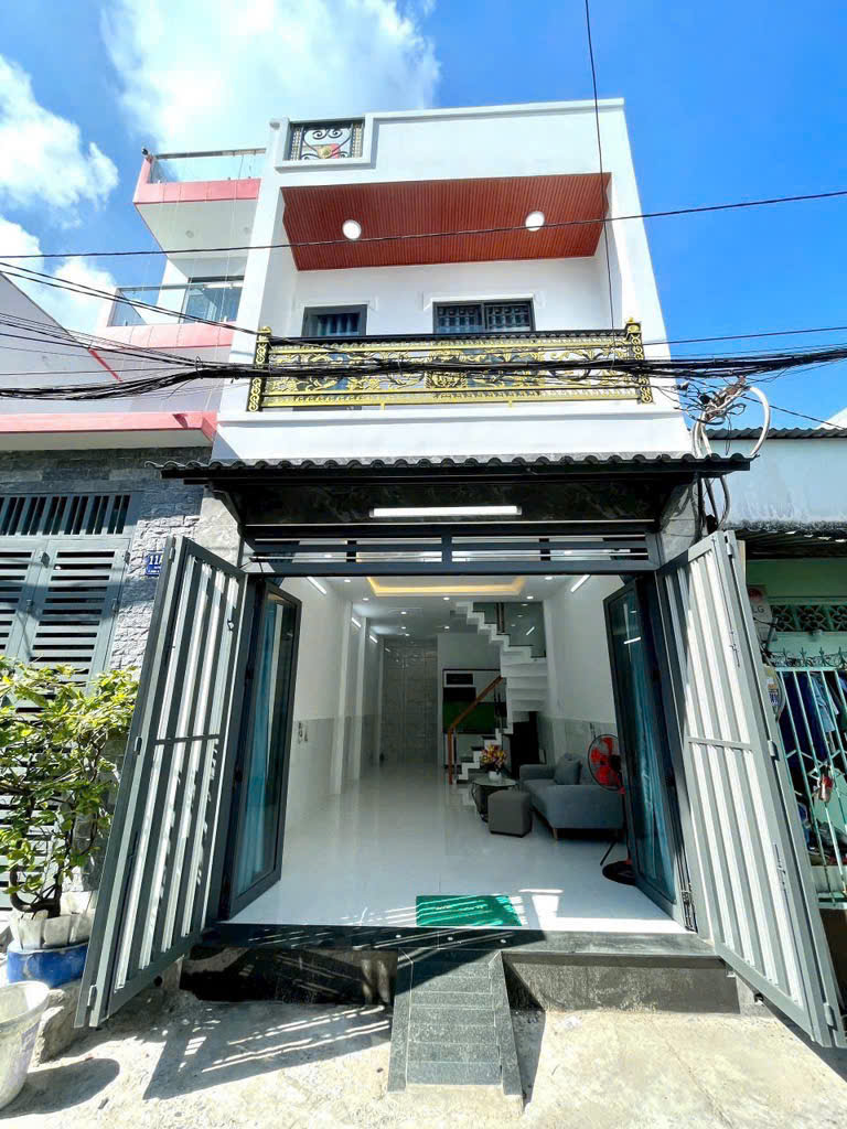 GIÁP TÂN PHÚ – NHÀ ĐẸP 2 TẦNG – HẺM Ô TÔ – SỔ CHUẨN – GIÁ MỀM 4.15 TỶ