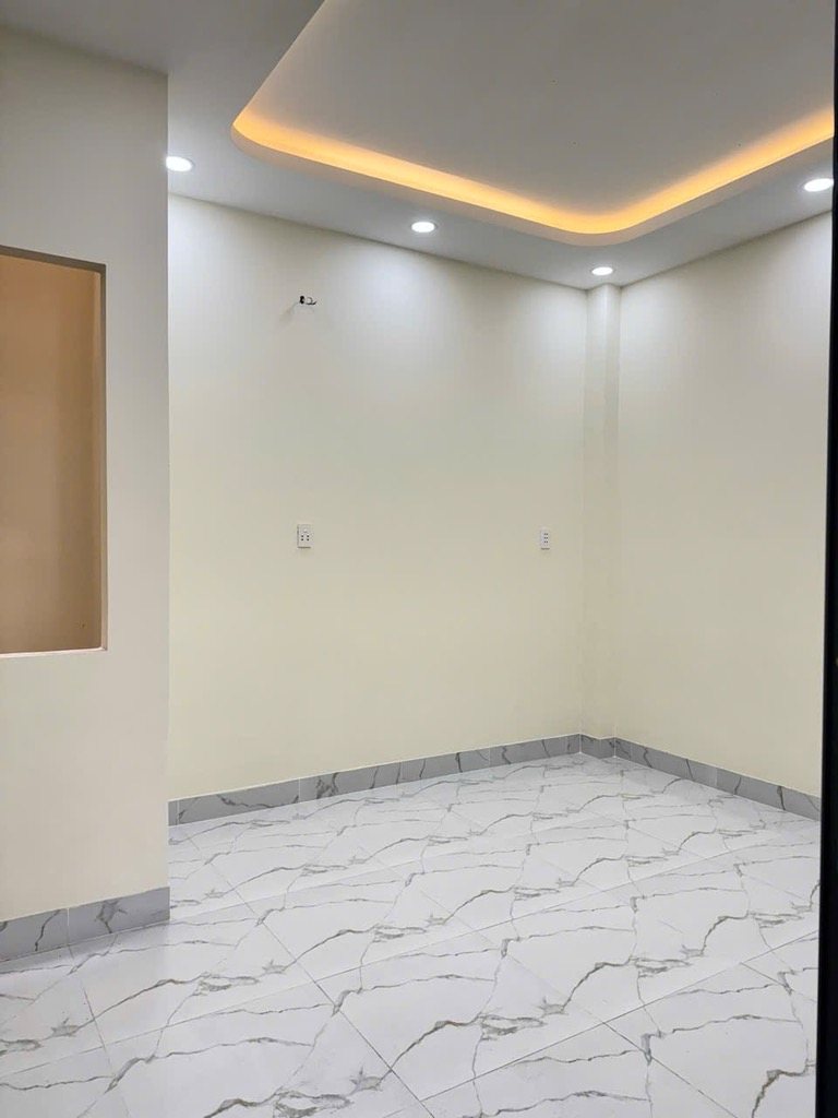 BÁN NHÀ MẶT TIỀN ĐẸP LÊ VĂN QUỚI – 2 TẦNG XÂY MỚI – GIÁ 5 TỶ 12