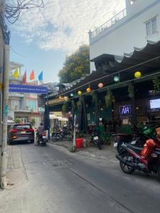 NHÀ ĐẸP VƯỜN LÀI - TÂN PHÚ - 3 TẦNG KIÊN CỐ - HẺM XE HƠI - 78M2 - NGANG 5M - GIÁ TỐT 7.3 TỶ