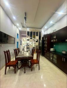 BÁN NHÀ HXH VƯỜN LÀI, TRUNG TÂM TÂN PHÚ, 4 TẦNG, THIẾT KẾ MỚI ĐẸP, DT 4X17.5M, GIÁ CHỈ 12 TỶ