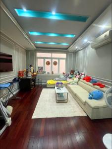 SÁT MẶT TIỀN – XE TẢI TRÁNH – NHÀ ĐẸP 4 TẦNG CHỈ 11.7 TỶ
