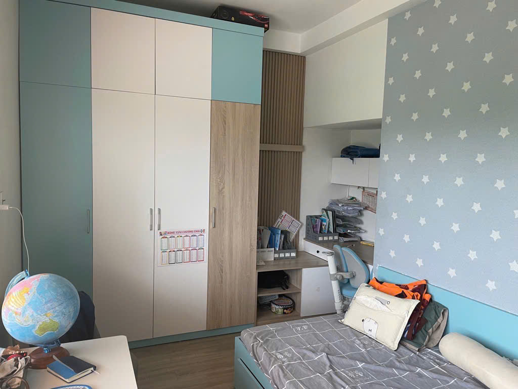 Nhà mặt đường kinh doanh sầm uất phố Gia Quất, Ô tô Tránh, vỉa hè rộng