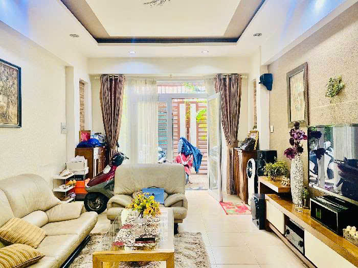 Bán nhà quận Tân Bình, 76m2, giá 11.8 tỷ