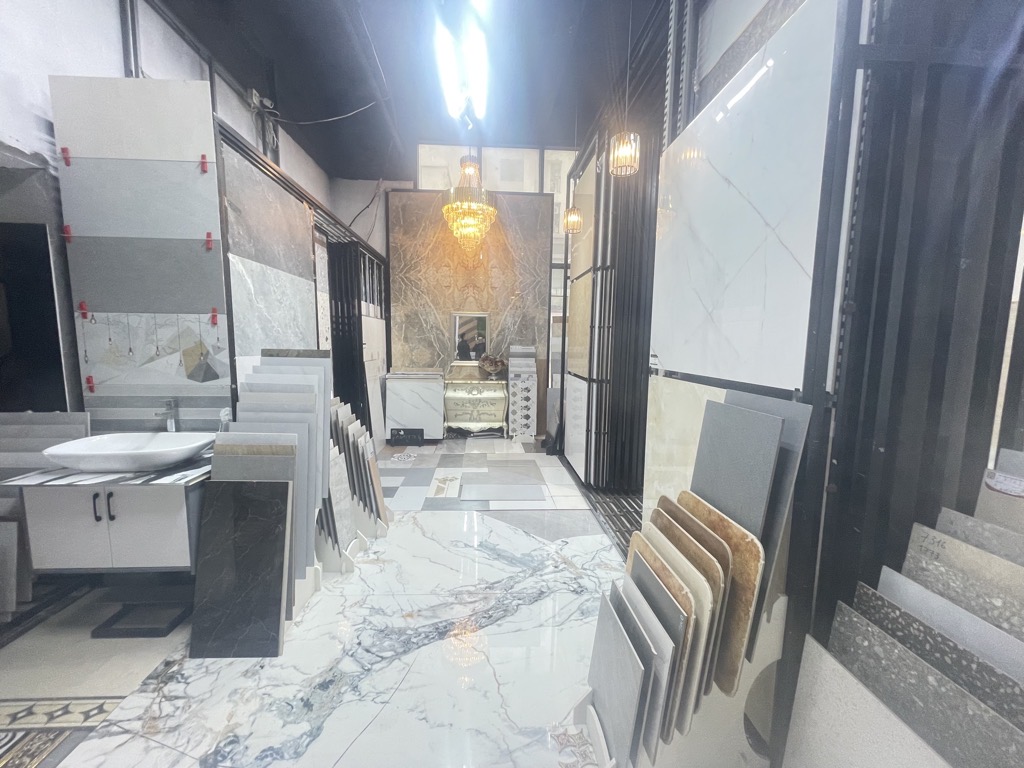 SHOPHOUSE CHÂN ĐẾ TOÀ NHÀ - KINH DOANH ĐỈNH - NẰM TRONG TỔ HỢP HỖN HỢP LIỀN KỀ VÀ CHUNG CƯ - DÂN CƯ ĐÃ Ở ĐÔNG ĐÚC