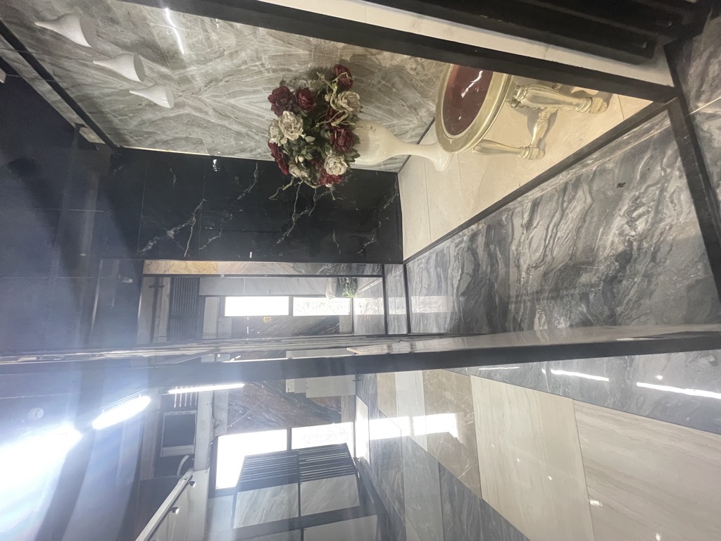 SHOPHOUSE CHÂN ĐẾ TOÀ NHÀ - KINH DOANH ĐỈNH - NẰM TRONG TỔ HỢP HỖN HỢP LIỀN KỀ VÀ CHUNG CƯ - DÂN CƯ ĐÃ Ở ĐÔNG ĐÚC