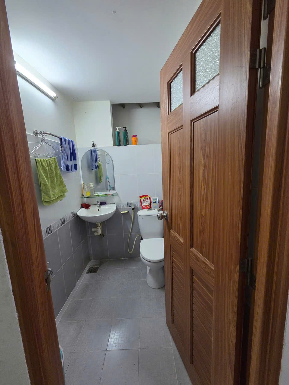Bán Nhà Đẹp Thành Thái 3,6 x15m ,6 Tầng ,chỉ 9,9 Tỷ Phường 14 Quận 10