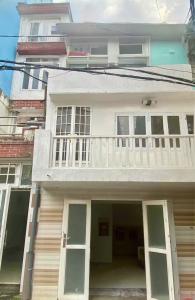 Bán Nhà Hẻm Xe Hơi Hai Bà Trưng 72m2 13.89 Tỷ Phường 8 Quận 3