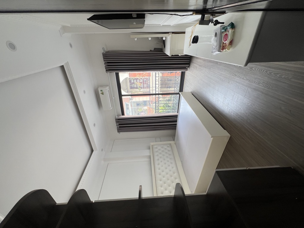 Nhà Ngọc Lâm, về ở ngay, full nội thất, giá siêu đẹp, nhỉnh 7 tỷ