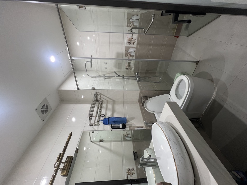 Nhà Ngọc Lâm, về ở ngay, full nội thất, giá siêu đẹp, nhỉnh 7 tỷ