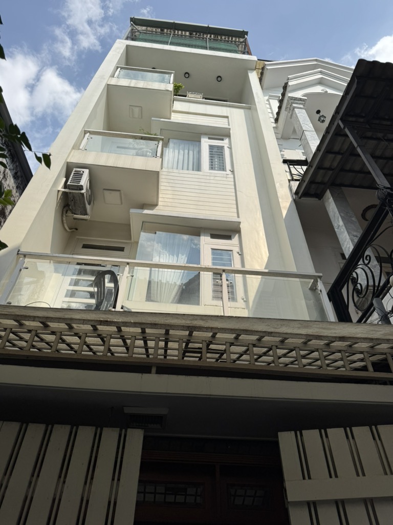 Đường Quang Trung, p8. HXH, 4x15m,