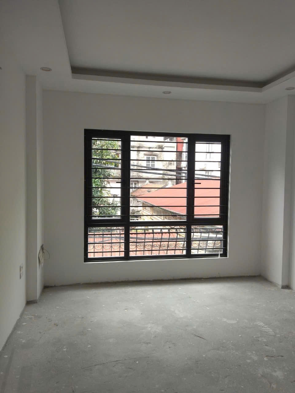 Nhà đẹp – Mới kính kong- Kinh doanh- Thang máy- S.ổ đỏ Nở Hậu- Nội thất xịn