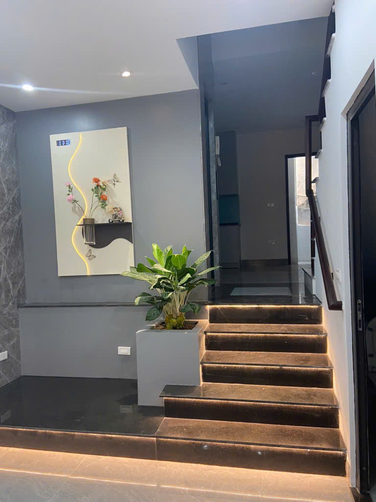 BÁN NHÀ ĐẸP TẠI TRẦN CUNG - CỔ NHUẾ 1 - BẮC TỪ LIÊM - HN