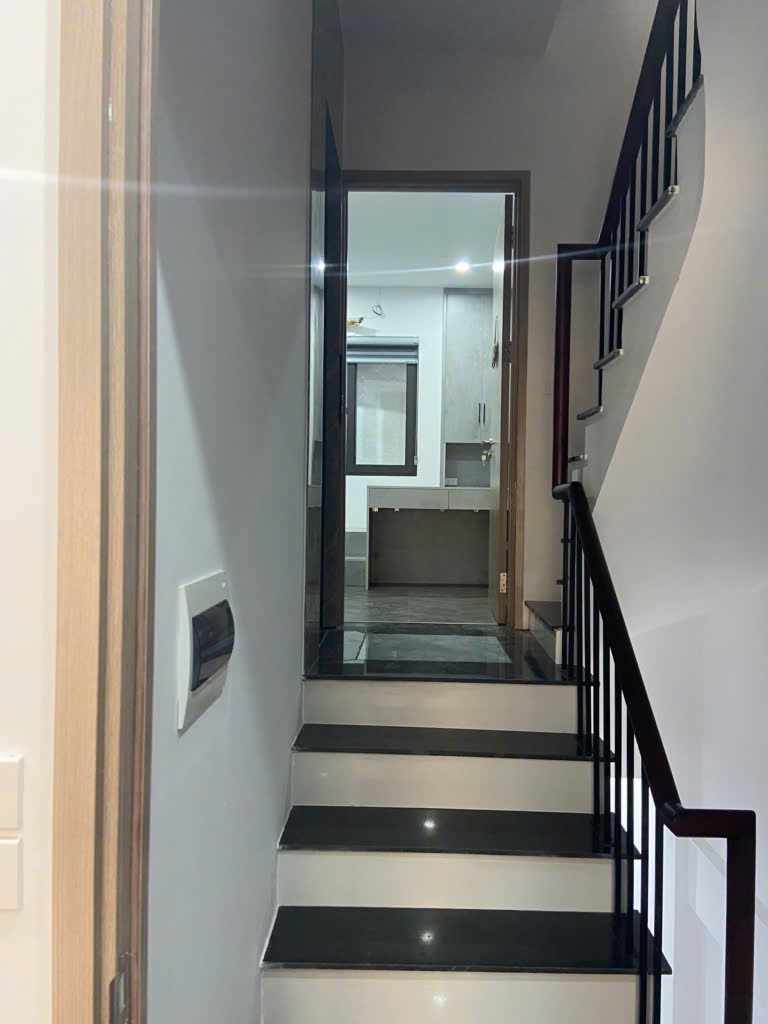 BÁN NHÀ ĐẸP TẠI TRẦN CUNG - CỔ NHUẾ 1 - BẮC TỪ LIÊM - HN