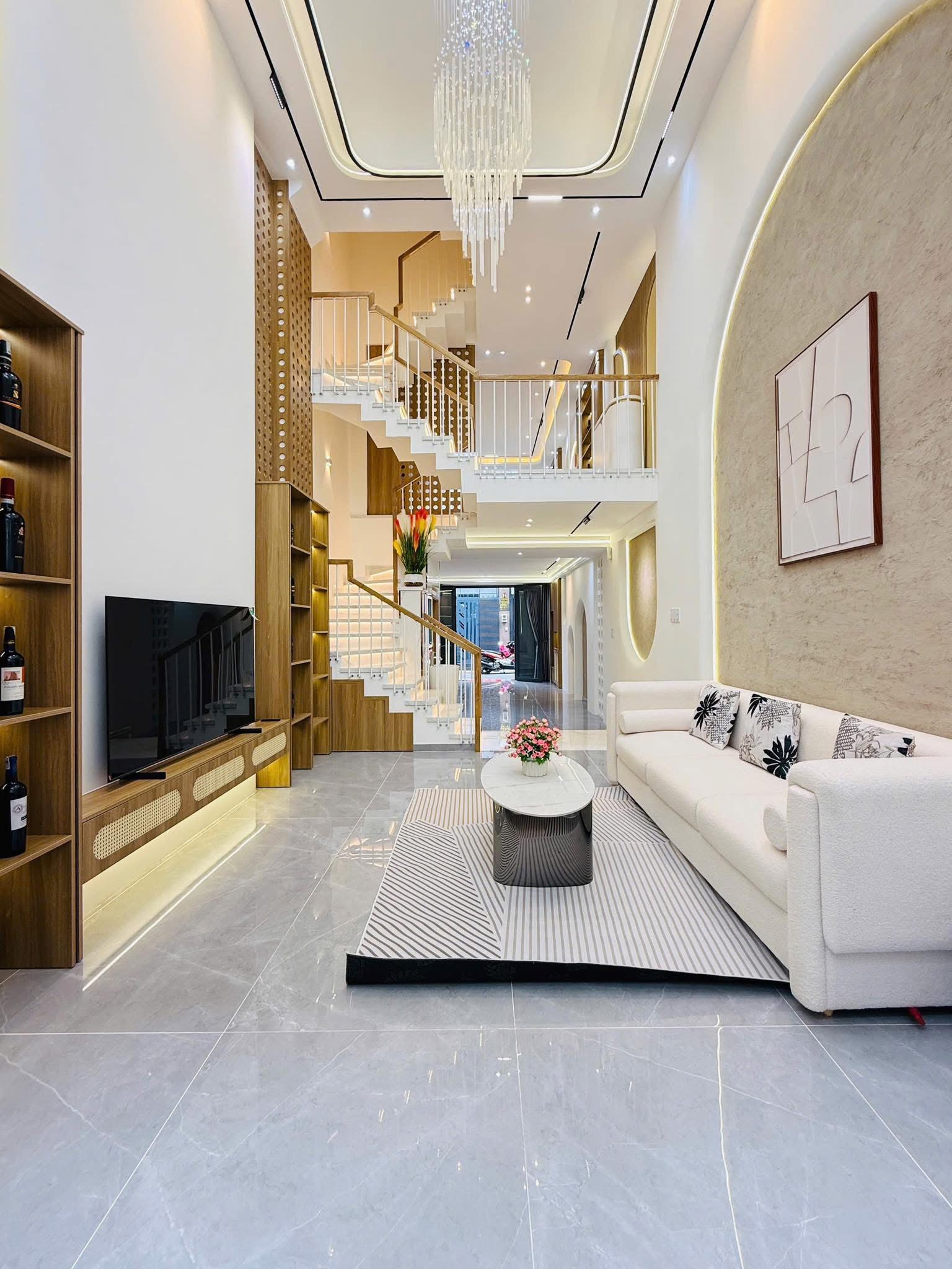 Siêu Phẩm Công Viên Làng Hoa