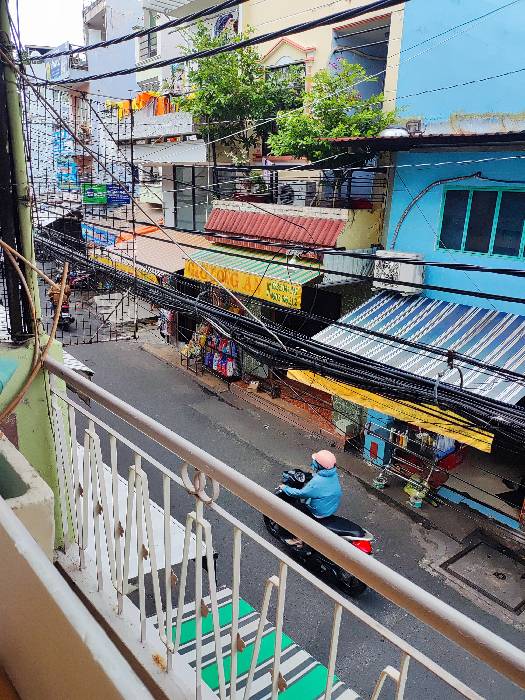 CHỦ ĐI NƯỚC NGOÀI CẦN BÁN NHÀ MT CHỢ ĐƯỜNG ĐỘI CUNG , 24.3 M², TRỆT + LỬNG + LẦU, NHỈNH 4 TỶ