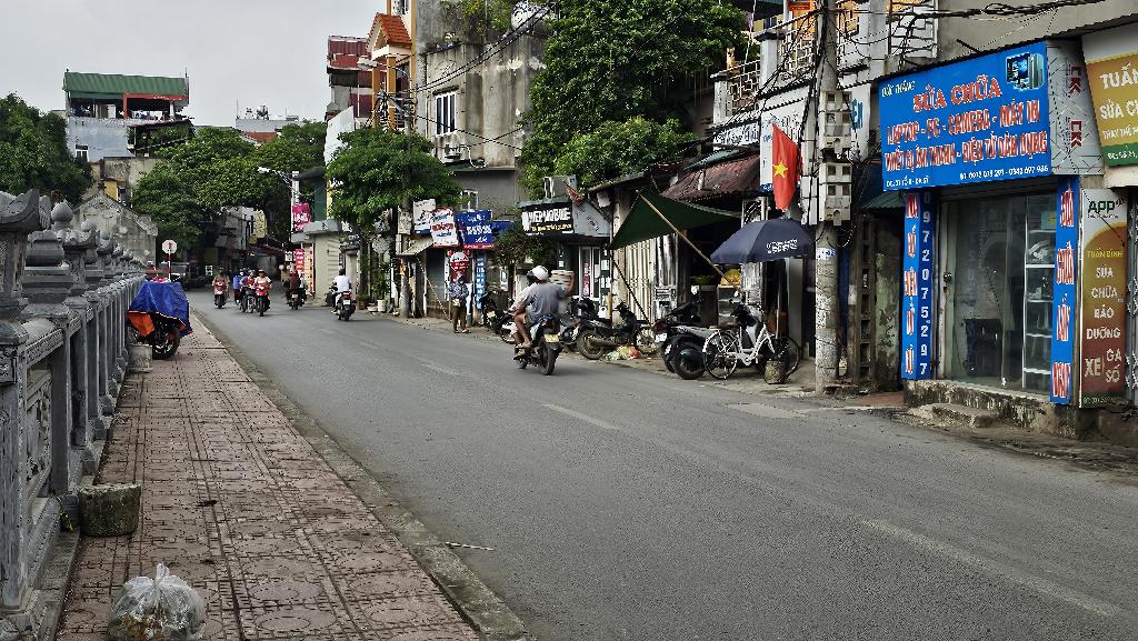 +bán gấp  nhà đường 19/5. văn quán hà đông. 65mv .3 tầng.  gia7,9 tỷ