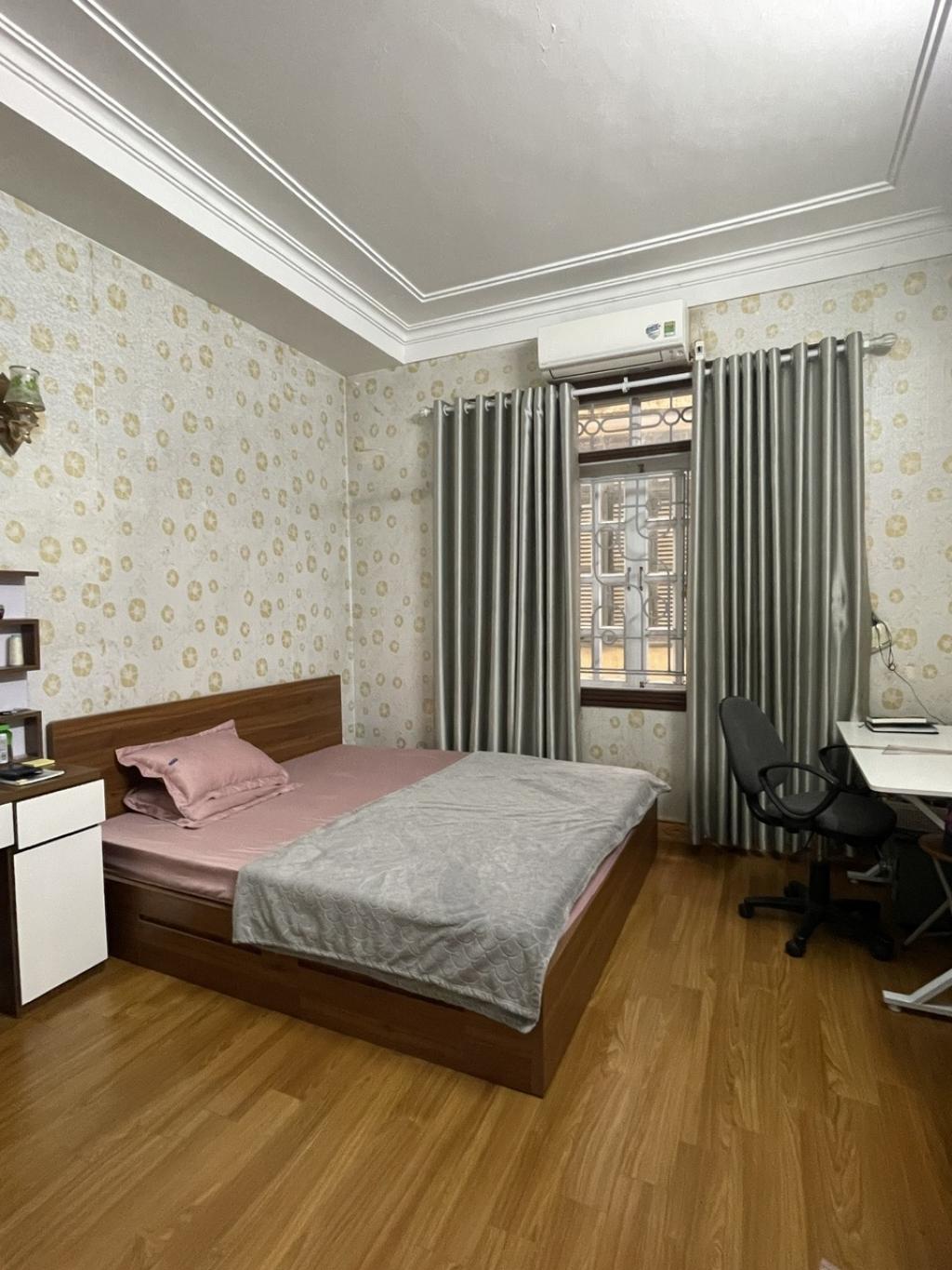 BÁN NHÀ BÙI BẰNG ĐOÀN - 60M2 - GẦN CHỢ - TẤP NẬP