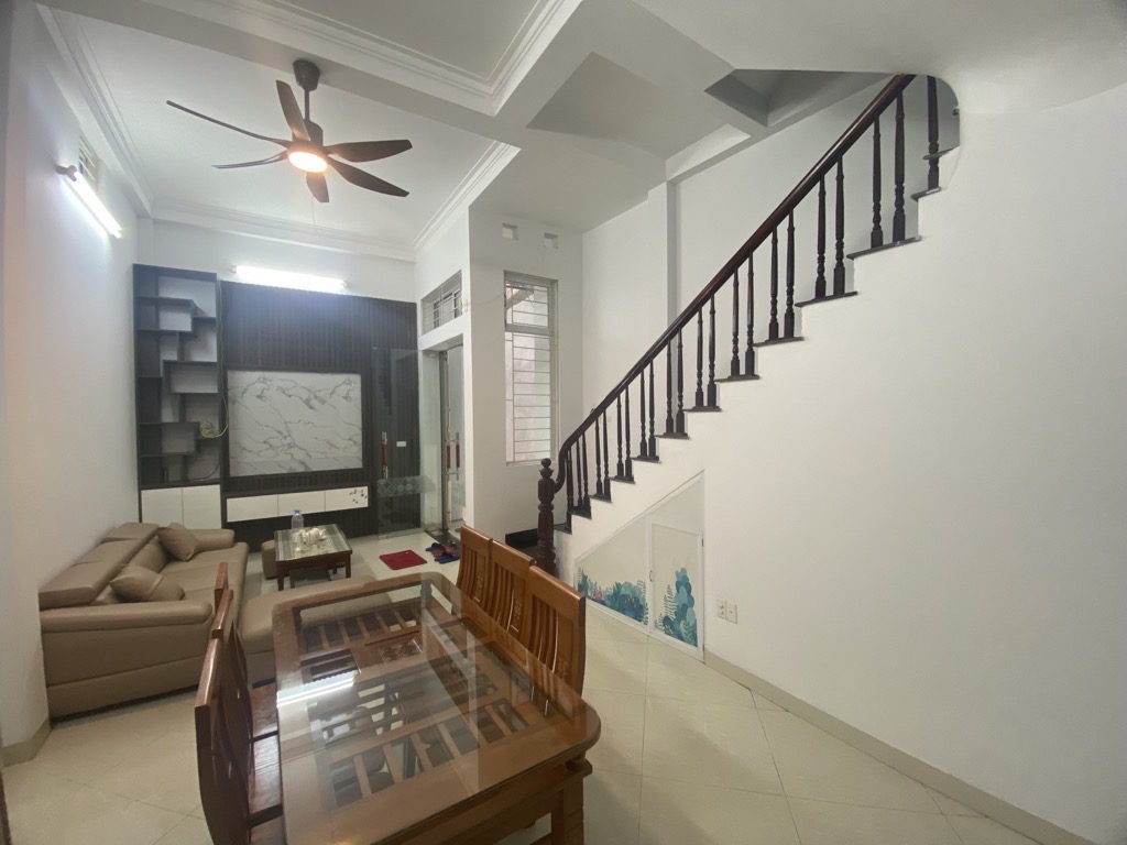 BÁN NHÀ PHỐ QUANG TRUNG - GẦN Ô TÔ - 5 TẦNG MỚI ĐẸP