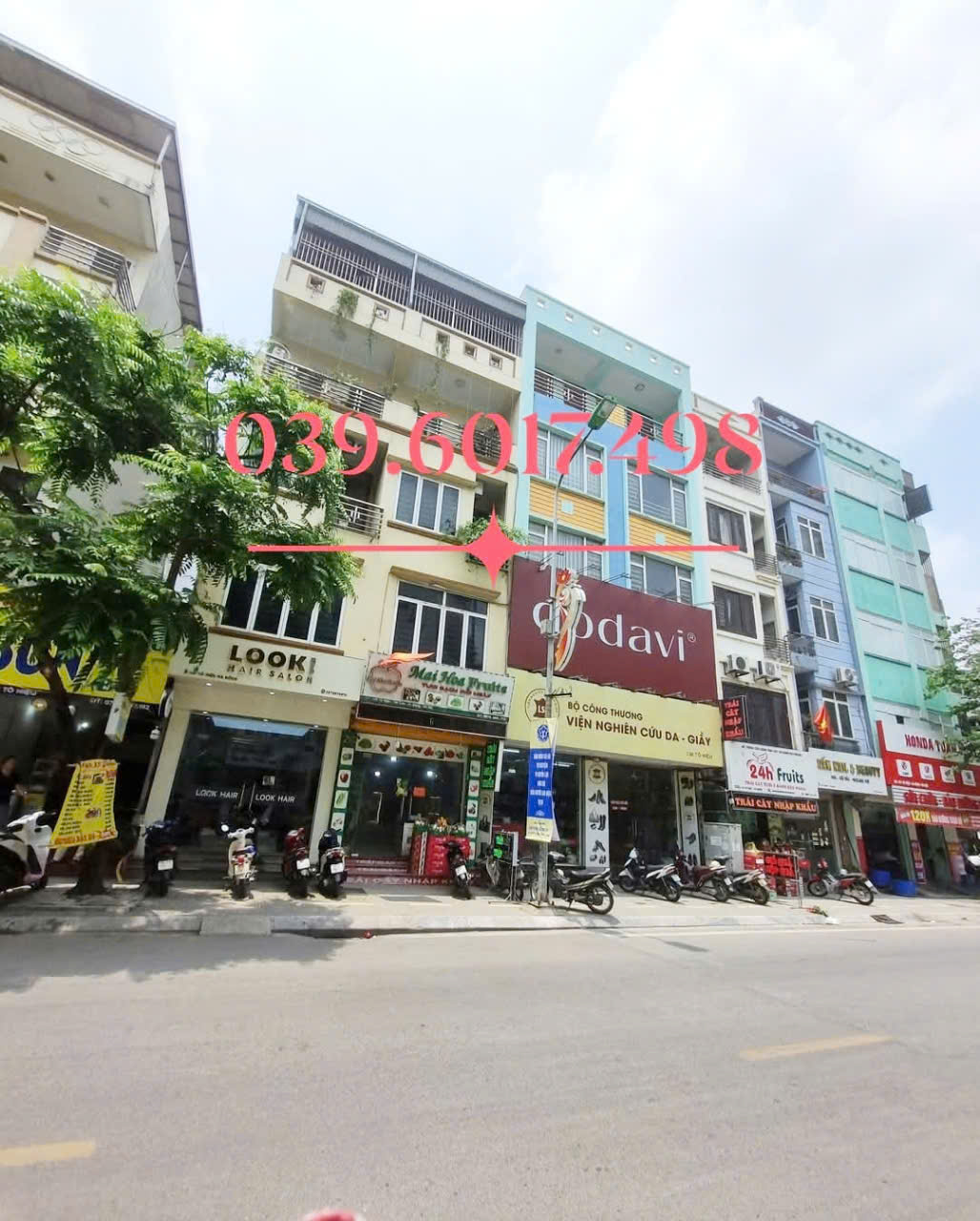 CẦN TIỀN. BÁN NHANH CĂN HOA HẬU 49M2 - NHÀ ĐẸP - PHÂN LÔ - Ô TÔ - VỈA HÈ