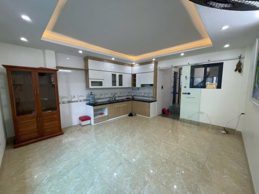 BÁN NHÀ TRẦN PHÚ HÀ ĐỒNG - PHÂN LÔ - KINH DOANH - TIỆN RA TÀU TRÊN CAO ĐI LÀM