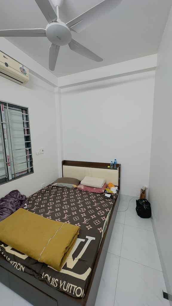 Lương Văn Can Hà Đông - Ô Tô đỗ cửa nhà - 45m 2 - 5 Tầng ở sướng, kinh doanh tốt