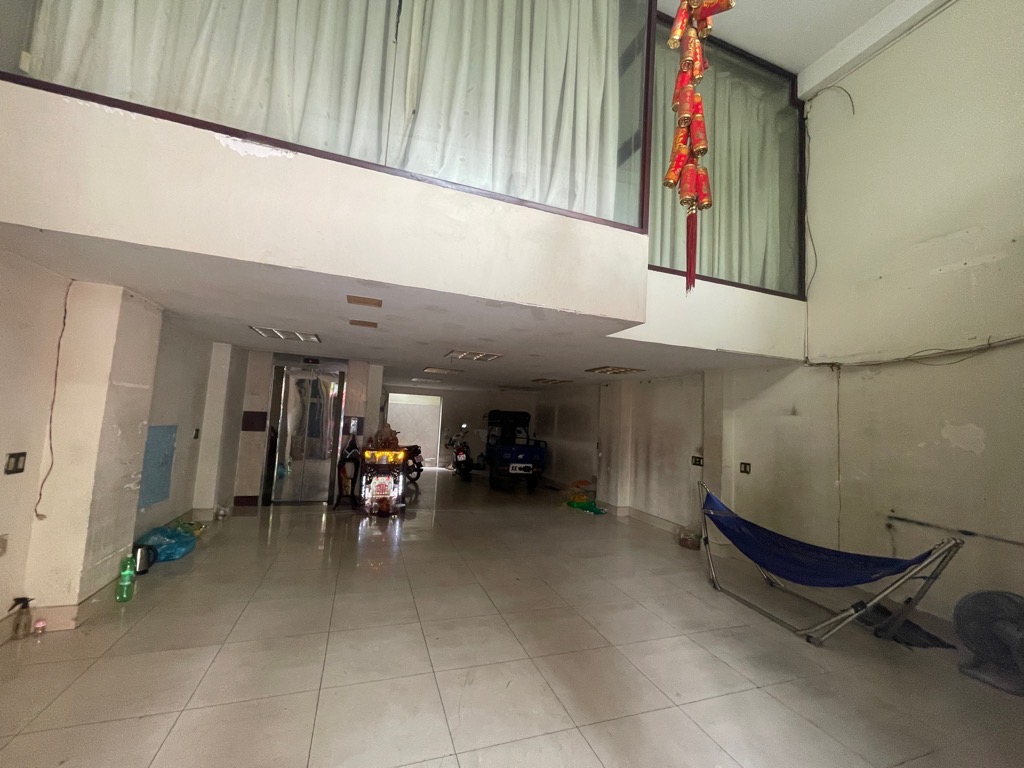 MẶT TIỀN SÁT NGÃ TƯ PHẠM VĂN CHÍ & MAI XUÂN THƯỞNG - 6,5x15M - 6 TẦNG THANG MÁY