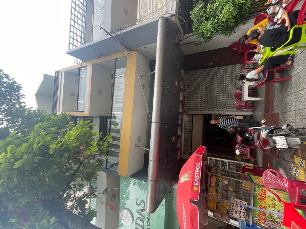 MẶT TIỀN SÁT NGÃ TƯ PHẠM VĂN CHÍ & MAI XUÂN THƯỞNG - 6,5x15M - 6 TẦNG THANG MÁY