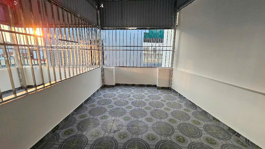 Nhà Đa sỹ Hà Đông hà Nội, sổ Nở hậu