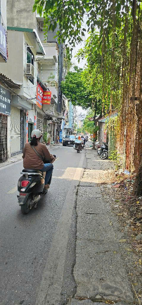 mặt đường chiến thắng văn quán hà đông cần bán gấp