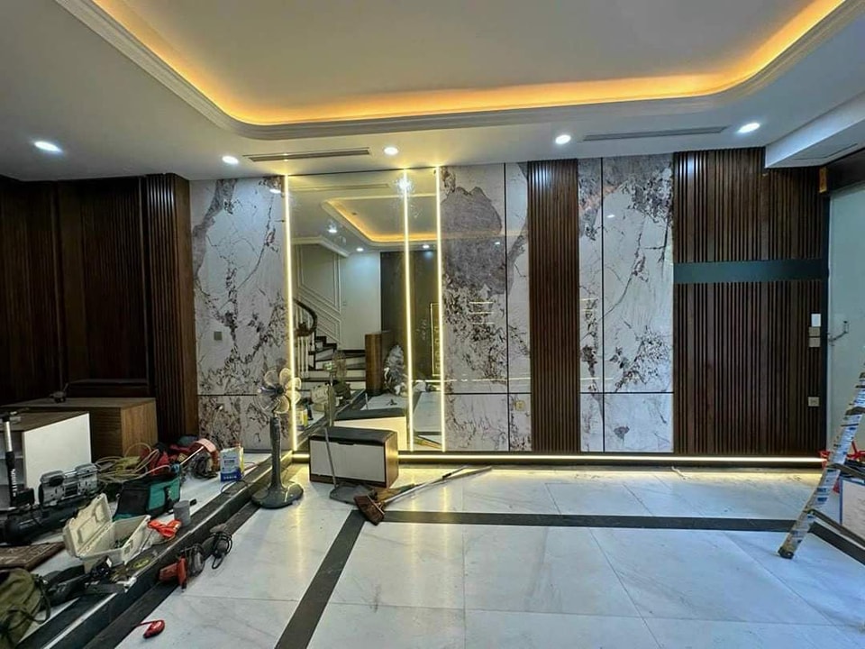 Một căn duy nhất, nhà Nguyễn Sơn, 50m, thang máy, full nội thất, nhỉnh 10 tỷ