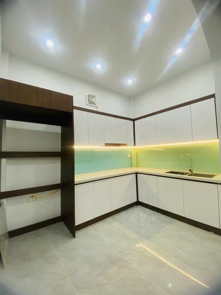 Bồng Hồng đường láng