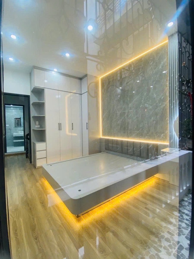 Bồng Hồng đường láng