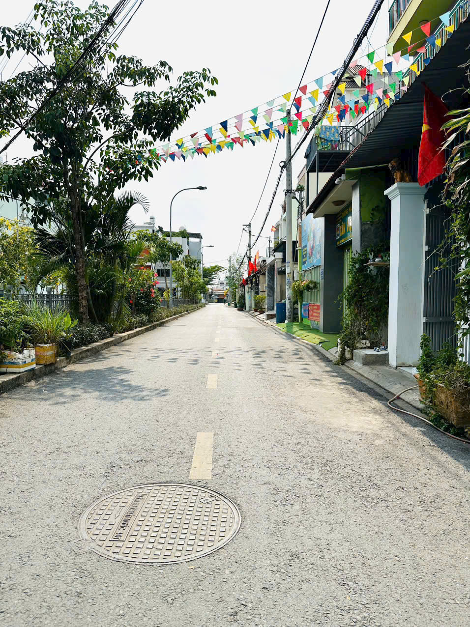Đất To 5x30m 1 xẹc ngắn xe hơi Thạnh Lộc 37, vị tri đẹp, giá rẻ!