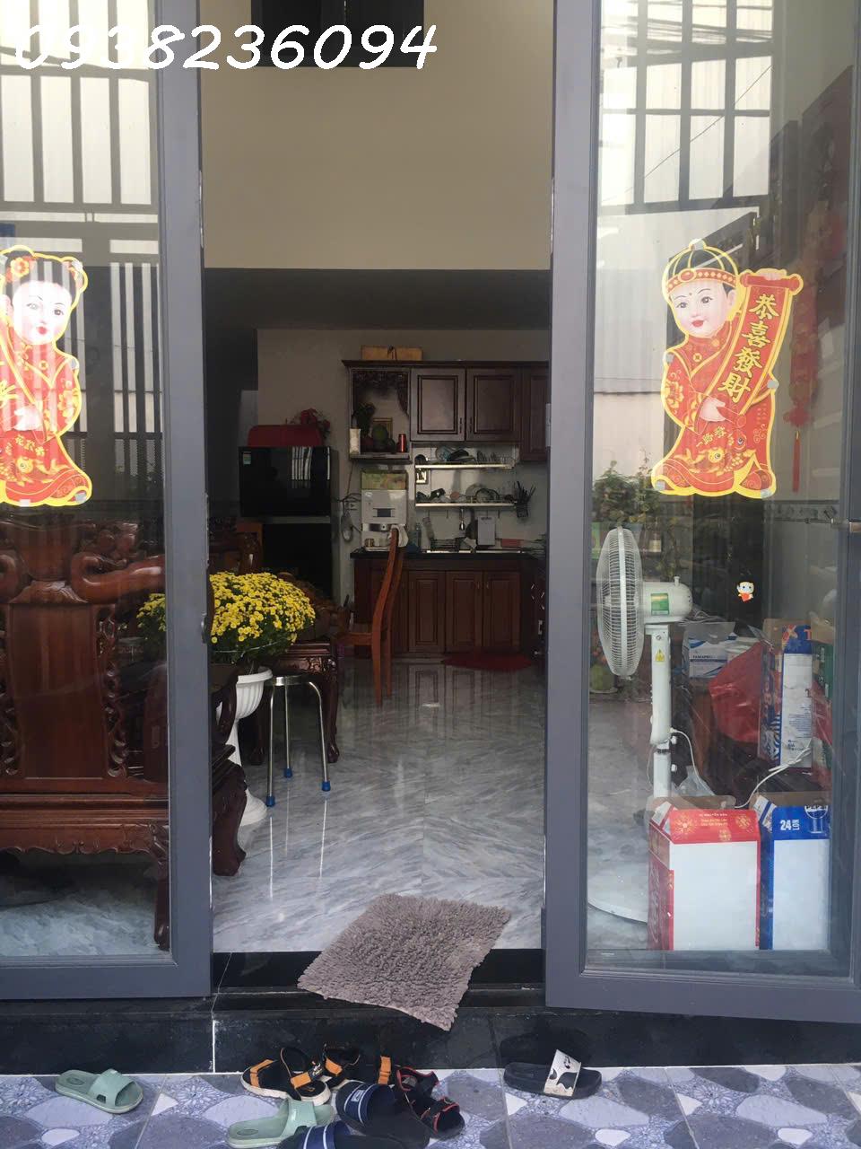 Nhà 2pn, xe hơi tới nhà, mới làm 100%, sạch đẹp, gần chợ Cầu Đồng, TL13