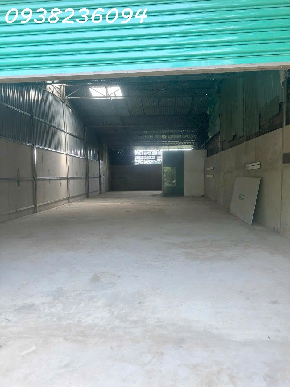 Nhà 2pn, xe hơi tới nhà, mới làm 100%, sạch đẹp, gần chợ Cầu Đồng, TL13