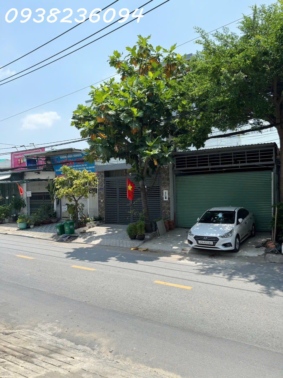 Nhà 2pn, xe hơi tới nhà, mới làm 100%, sạch đẹp, gần chợ Cầu Đồng, TL13