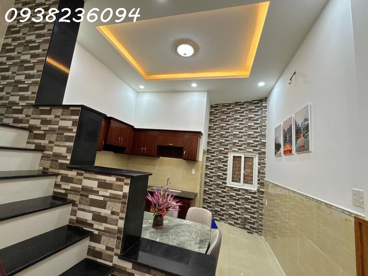 Nhà 2pn, xe hơi tới nhà, mới làm 100%, sạch đẹp, gần chợ Cầu Đồng, TL13