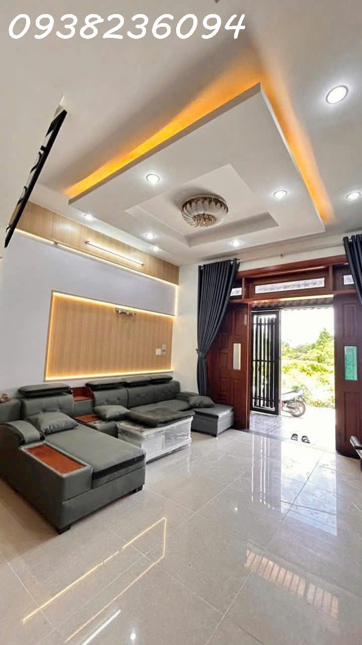 Nhà 2pn, xe hơi tới nhà, mới làm 100%, sạch đẹp, gần chợ Cầu Đồng, TL13