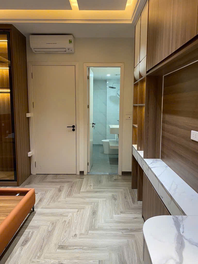 Bán nhà Vạn Phúc - Nhà mới keng, thang máy, full nội thất