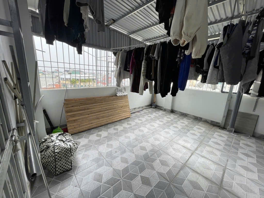 MINH KHAI CCMN 7 tầng 12 Phòng khép kín Thang máy FULL nội thất GPXD, PCCC đầy đủ 63m giá chào nhỉnh 19 tỷ  NGÕ OTO