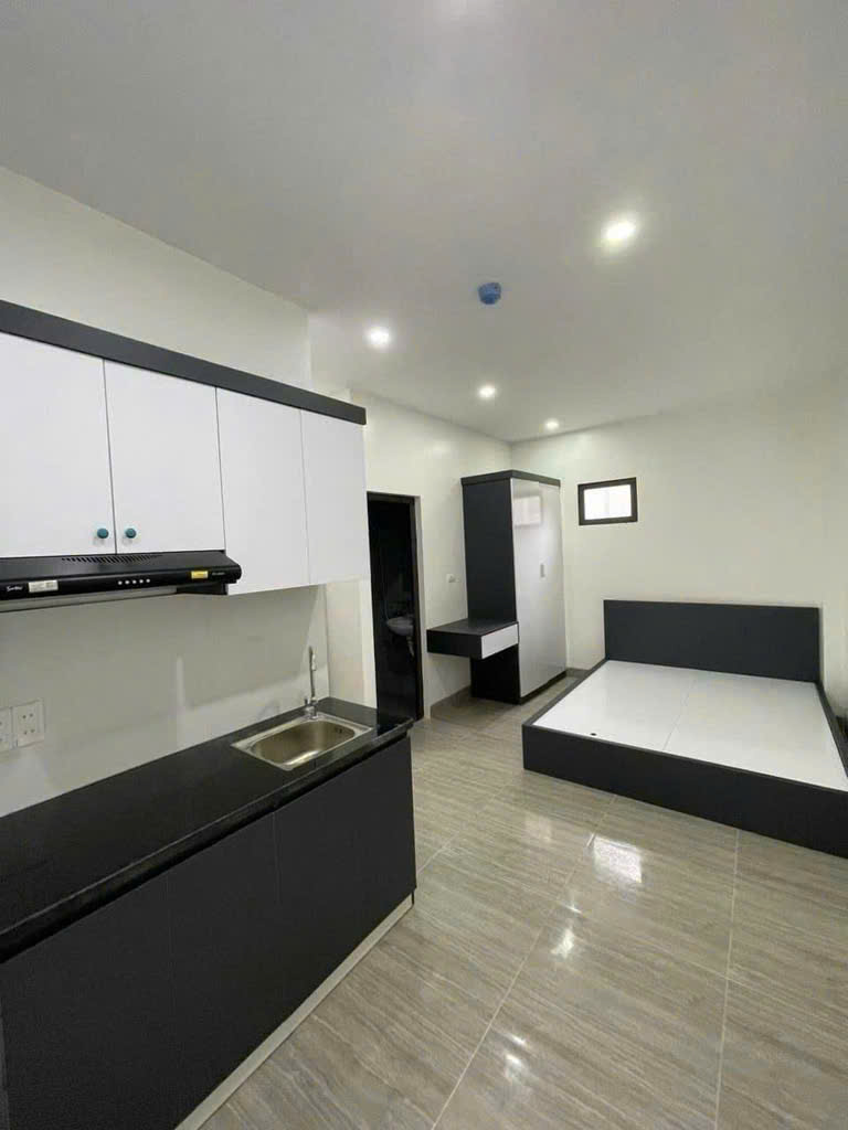 MINH KHAI CCMN 7 tầng 12 Phòng khép kín Thang máy FULL nội thất GPXD, PCCC đầy đủ 63m giá chào nhỉnh 19 tỷ  NGÕ OTO