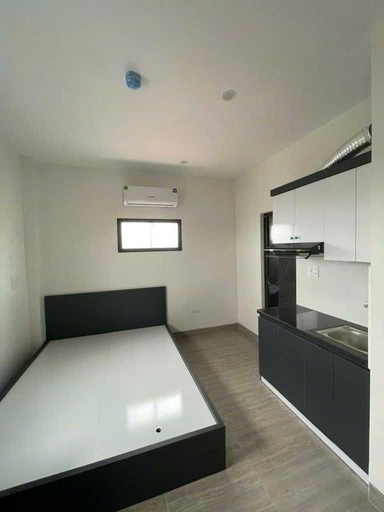 MINH KHAI CCMN 7 tầng 12 Phòng khép kín Thang máy FULL nội thất GPXD, PCCC đầy đủ 63m giá chào nhỉnh 19 tỷ  NGÕ OTO