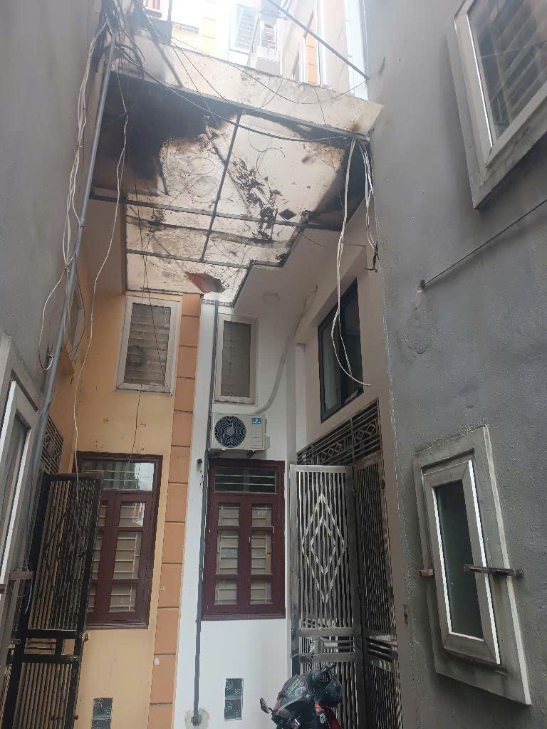 KIM GIANG CCMN 5 tầng 9 phòng khép kin full nội thất nội thất GPXD, PCCC đầy đủ 38m giá chào 7,3 tỷ