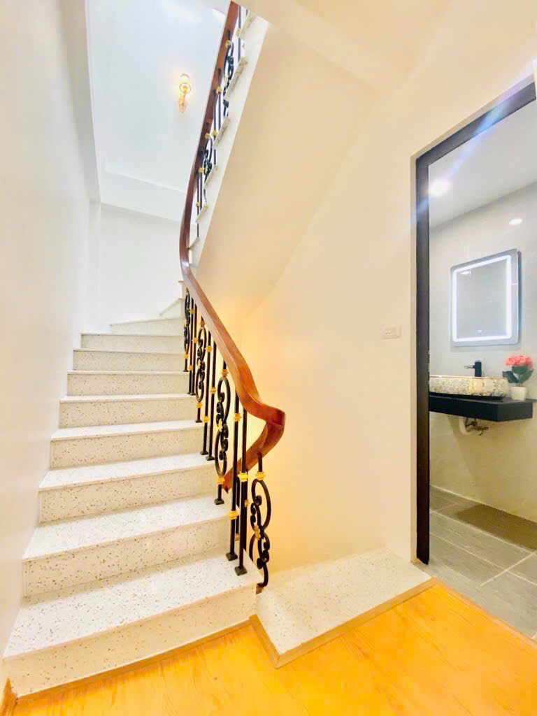 QUAN THỔ - 31M - 4 tầng – MT 3,2m - chỉ 7,2 tỷ