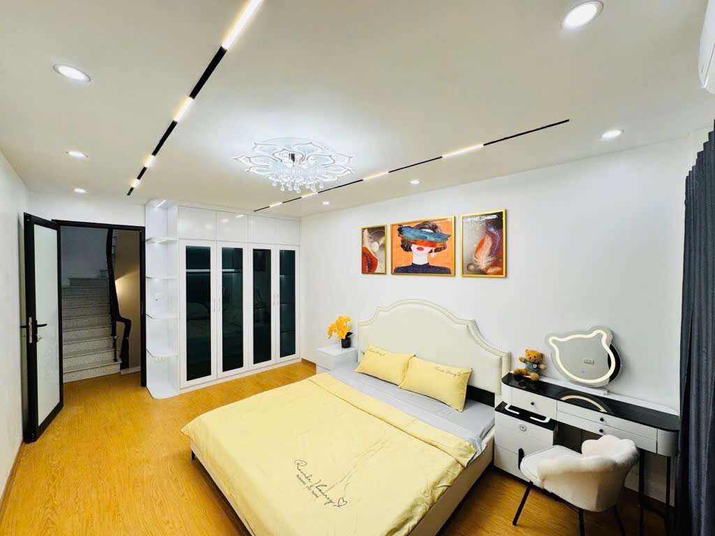 QUAN THỔ - 31M - 4 tầng – MT 3,2m - chỉ 7,2 tỷ